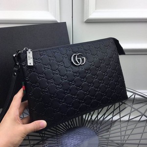 Gucci Wallets 225